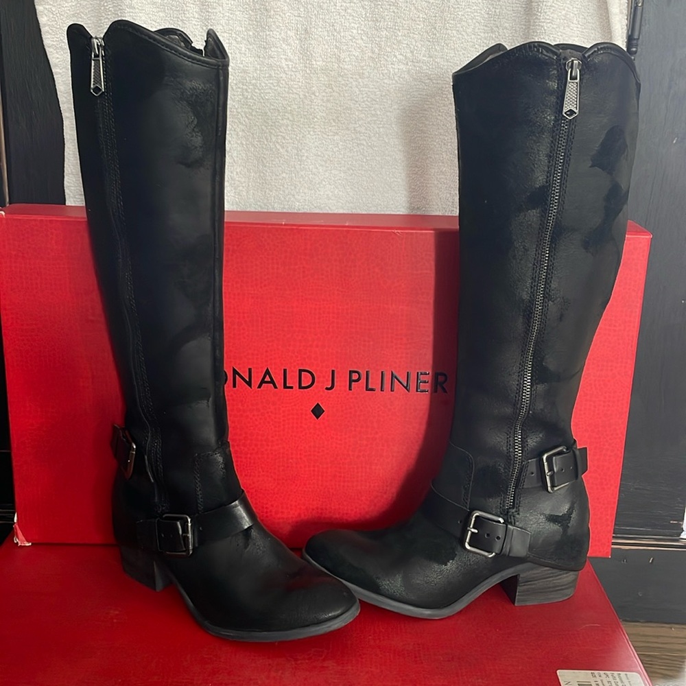 Donald J Pliner Dela Harness Riding Boots / Black Suede Size 6